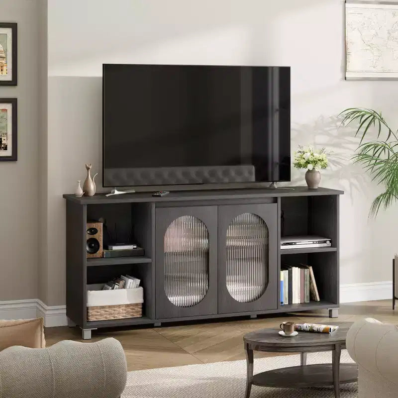 Moderner TV-Ständer für 65-Zoll-Fernseher, schwarzes TV-Möbel mit Ablagefächern und Glastüren, hölzernes Medienkonsolen-Sideboard fürs Wohnzimmer