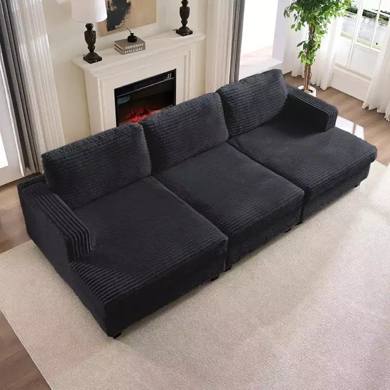 Modernes, wandelbares Cordsofa für das Wohnzimmer