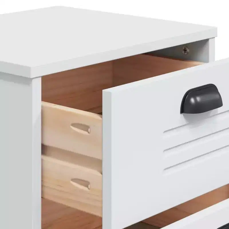 Nachttisch, Beistelltisch, Schlafzimmermöbel aus Holzwerkstoff