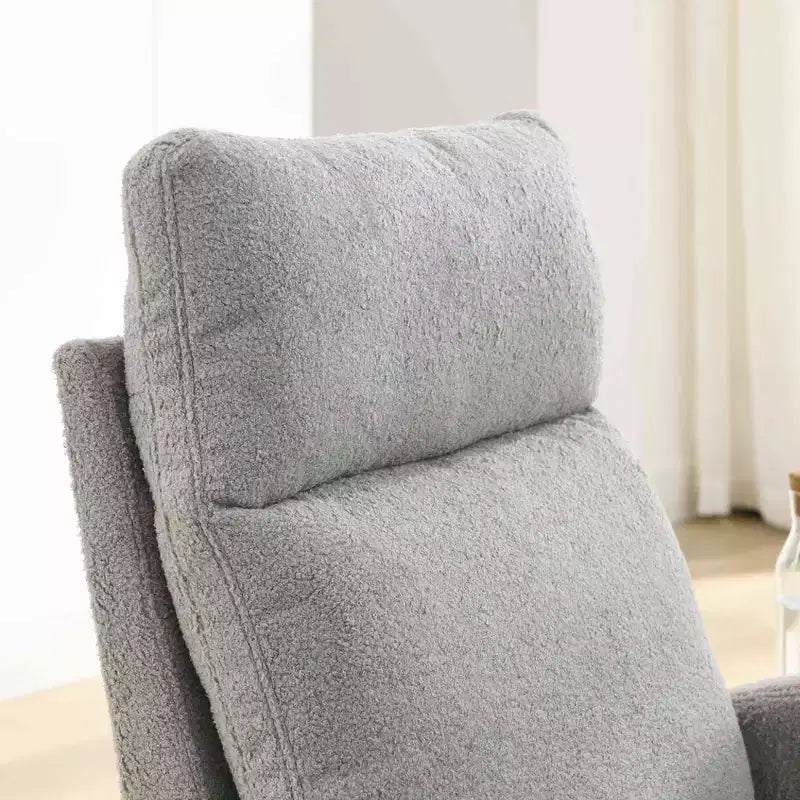 Moderner Akzentstuhl mit hoher Rückenlehne, Loungesessel, Armlehnstuhl, Schaukelstuhl