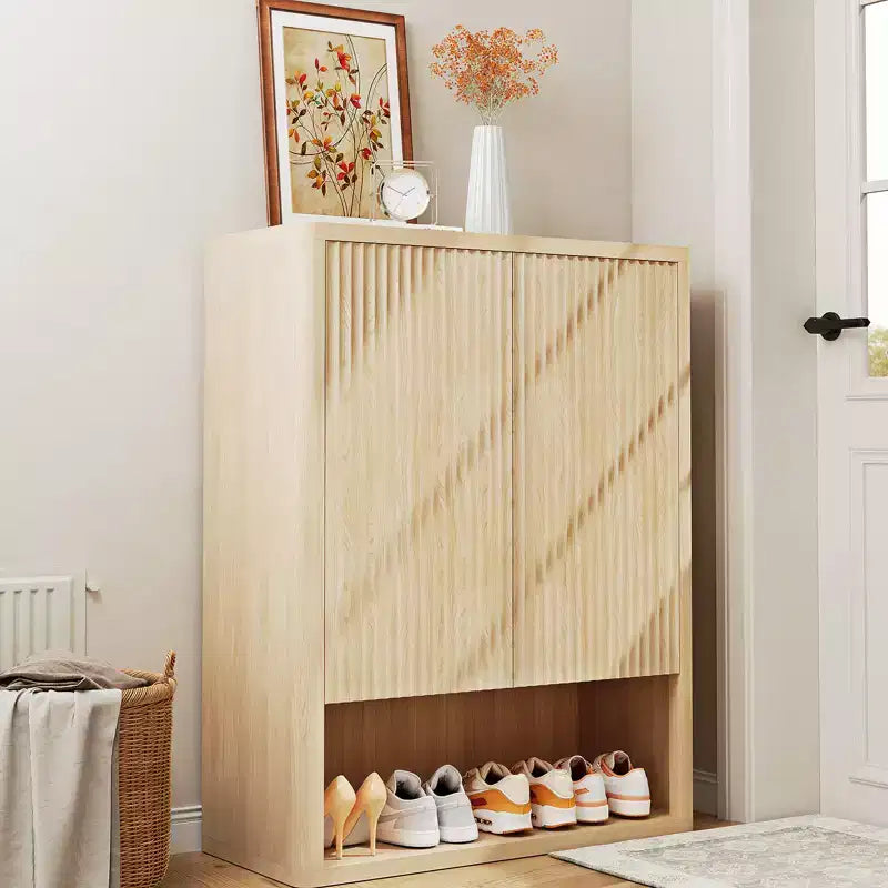 Meuble à chaussures cannelé à 5 niveaux avec portes, hauteur de 44.5, rangement à chaussures moderne avec tablettes réglables, autoportant, pour entrée et couloir