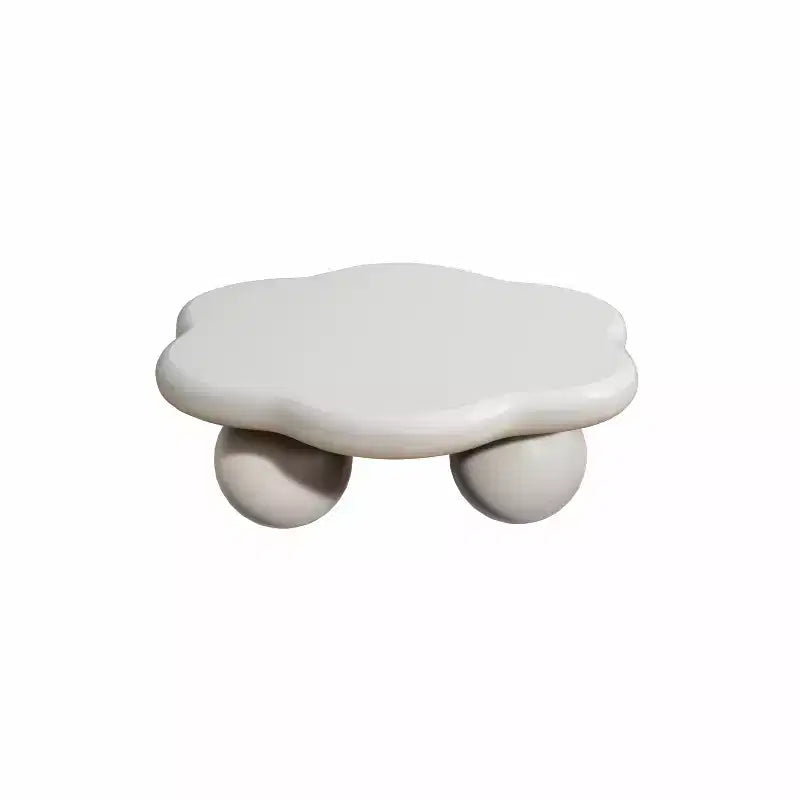 Mesa de centro moderna y minimalista de 35 pulgadas con forma de pétalo y patas esféricas; ideal para ahorrar espacio en salas de estar de apartamentos pequeños, blanco crema