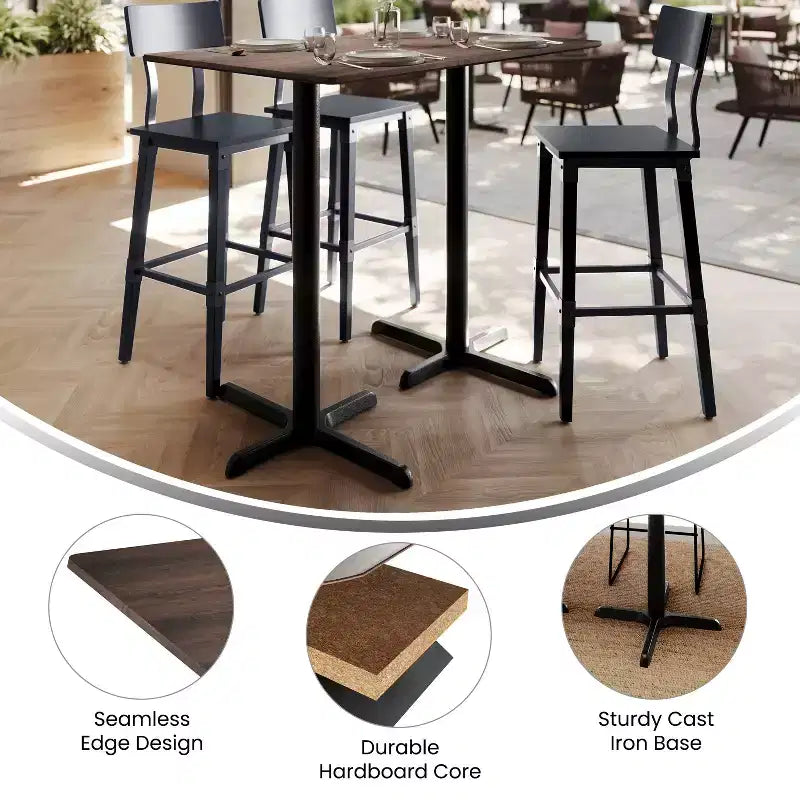 Table de bar et piètement de hauteur bar